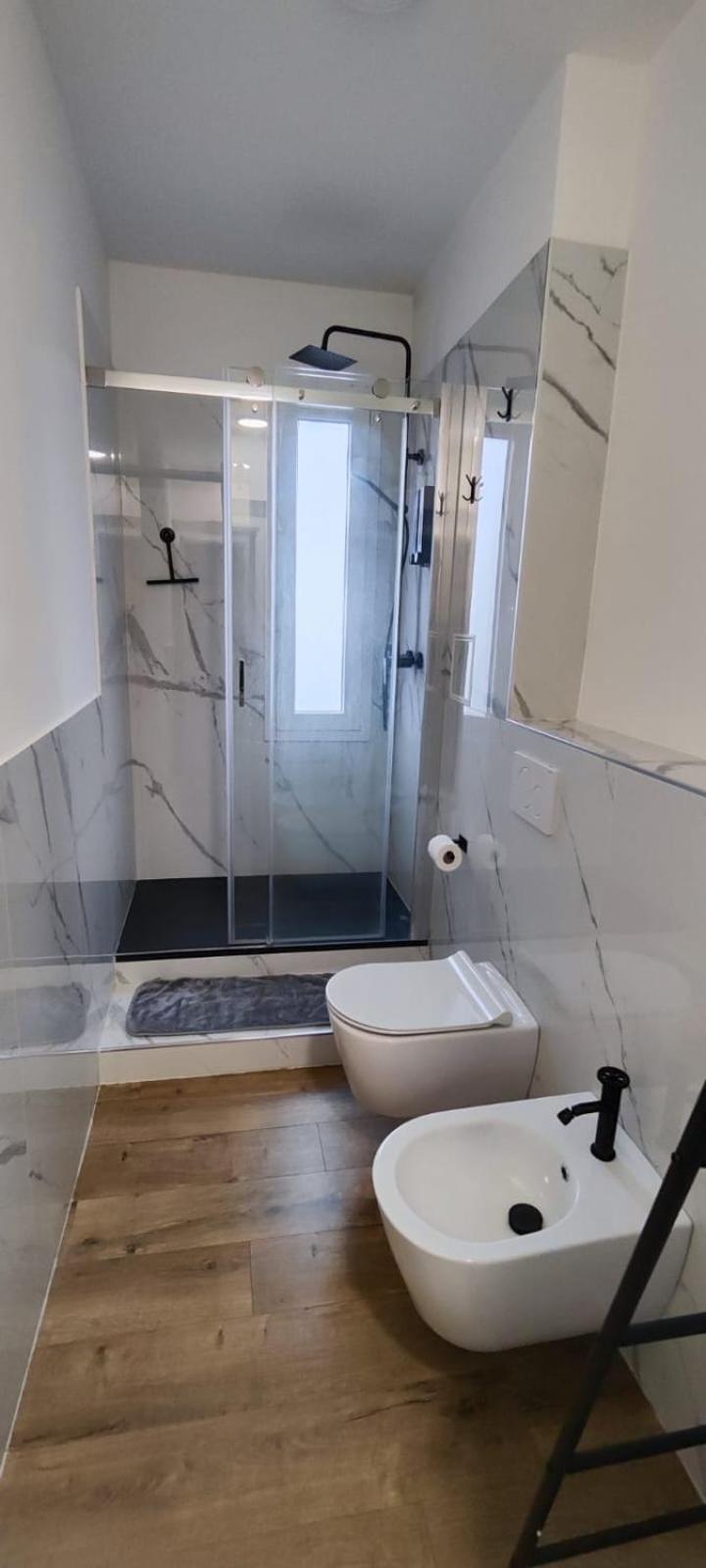 Appartamento Business Milano Екстер'єр фото
